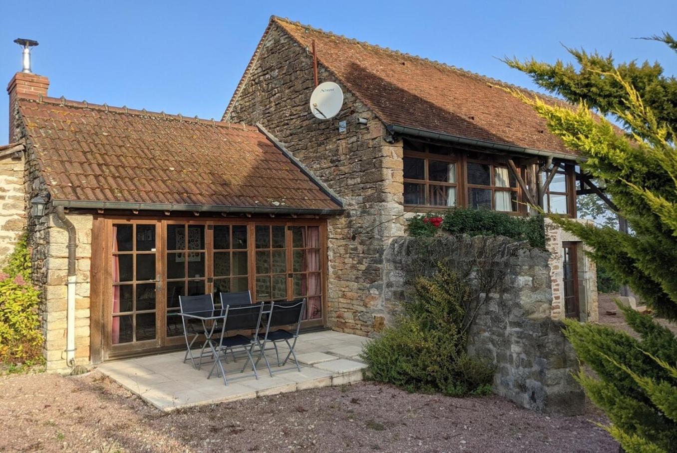 Large Gte With Pool In Peaceful Burgundy Villa Sailly Kültér fotó